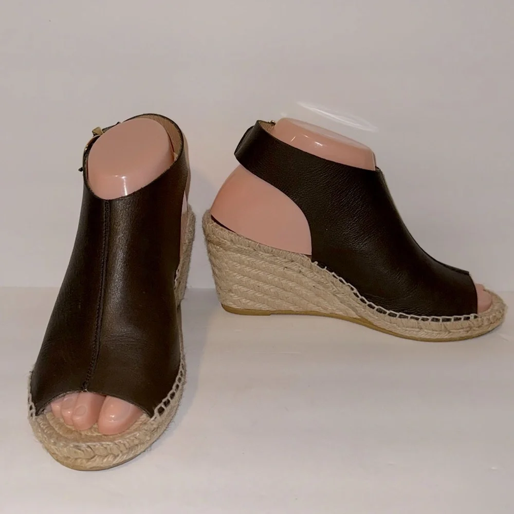Bettye Muller Brown Leather 3” Espadrille Wedges - Picture 1 of 6